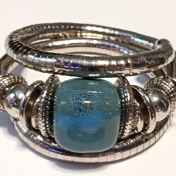 Vintage Bohemian Blue Cubed Big Silver Coil Wrap Around Dangle Bangle Bracelet - Picture 4 of 12